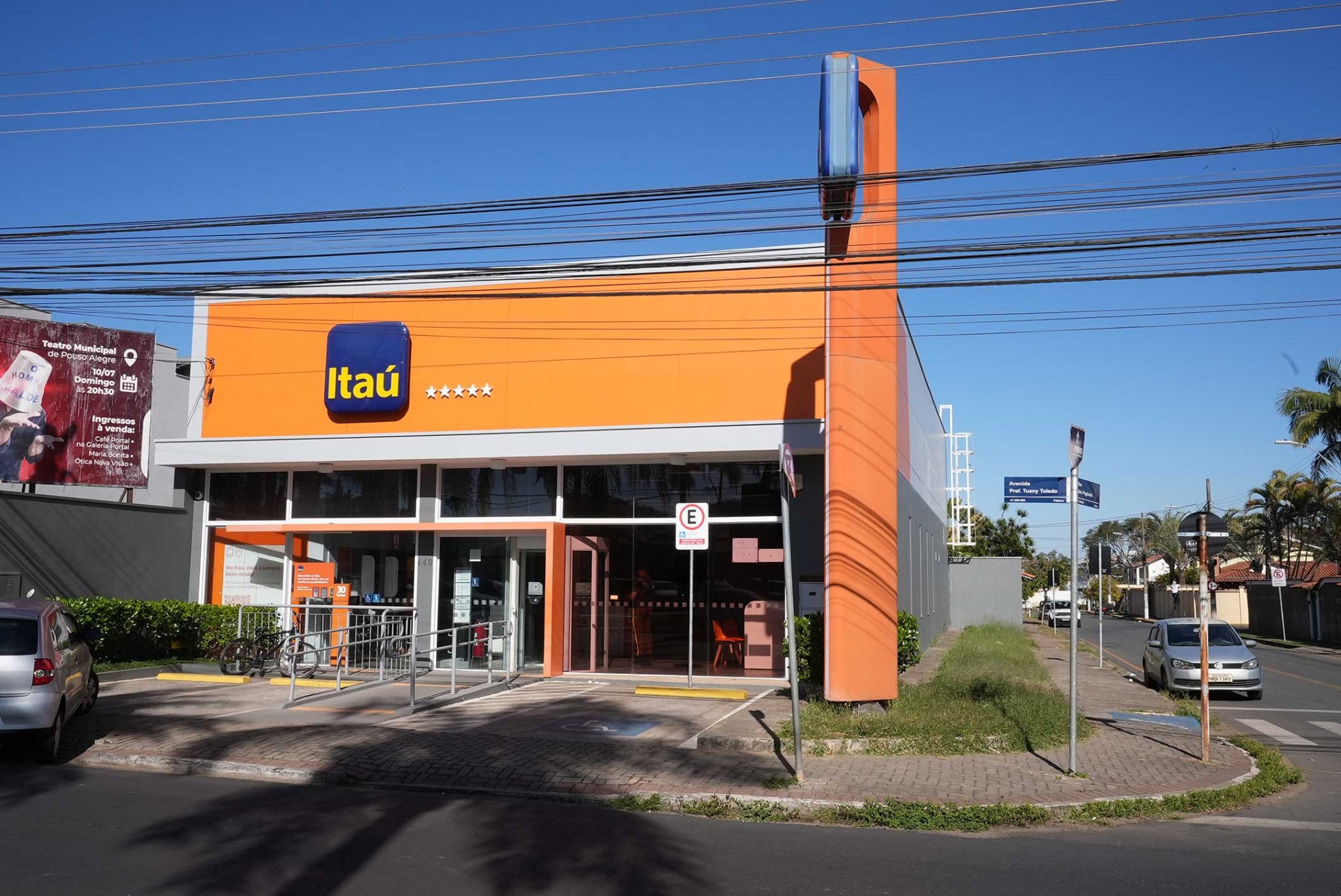 Itaú